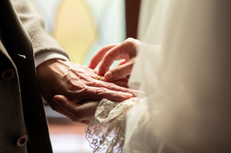 洋館で指輪交換