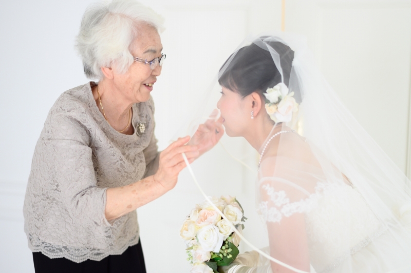 お母様にベールダウンをしていただきました