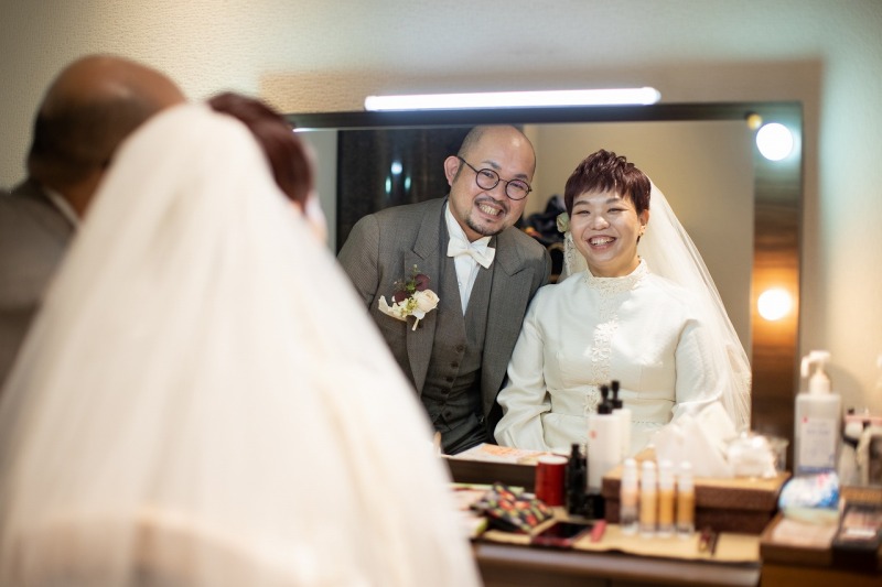 メイクシーンから撮影開始