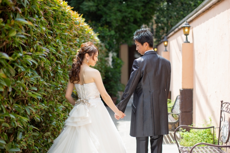 洋館へのアプローチも素敵