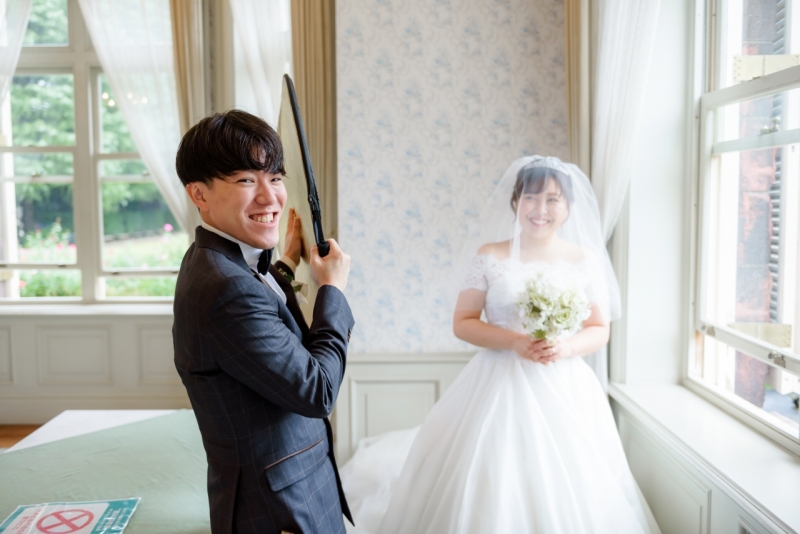 花柄の壁がかわいいお部屋