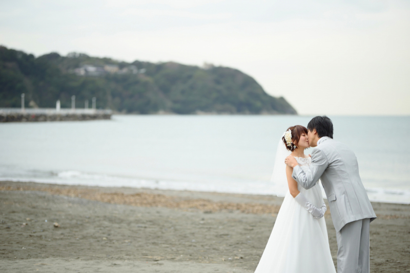 江の島をバックに