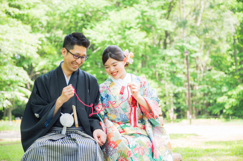 手作りの小物でふたりらしいウエルカムボードを！