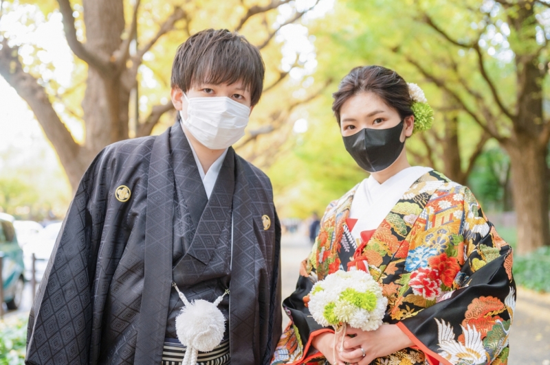 ラストはマスク姿で!