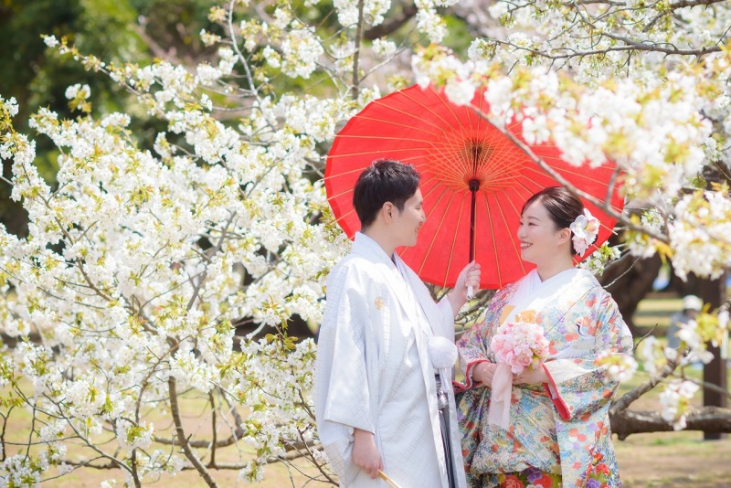 赤の番傘が映えます