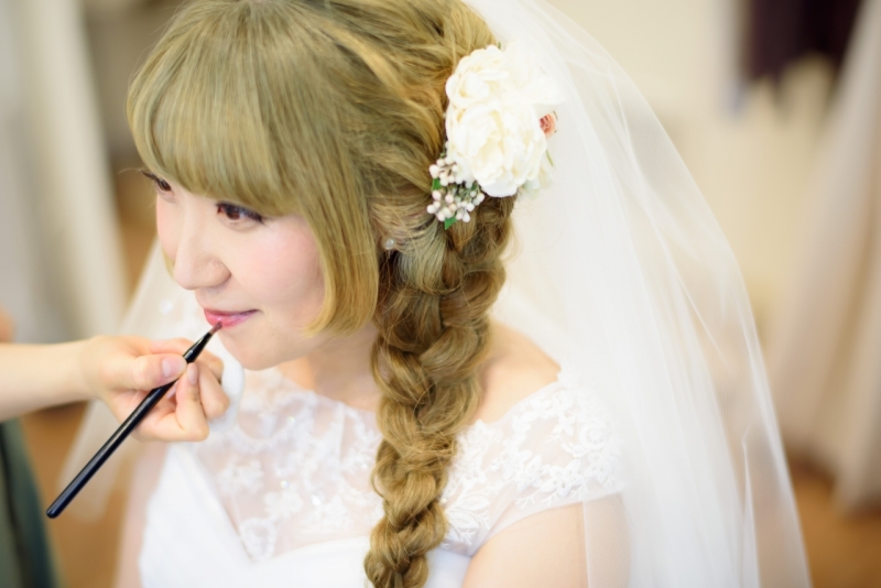 ゆるい三つ編みがとってもかわいい