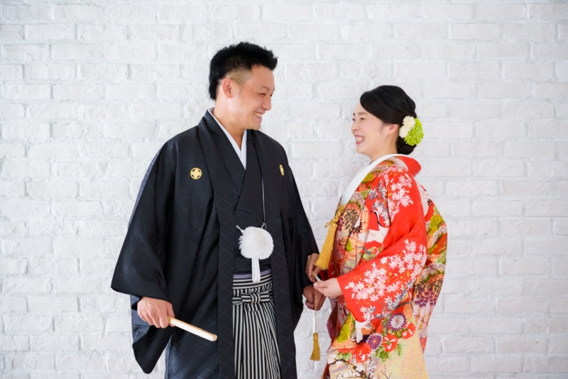 和装と洋装でスタジオ撮影