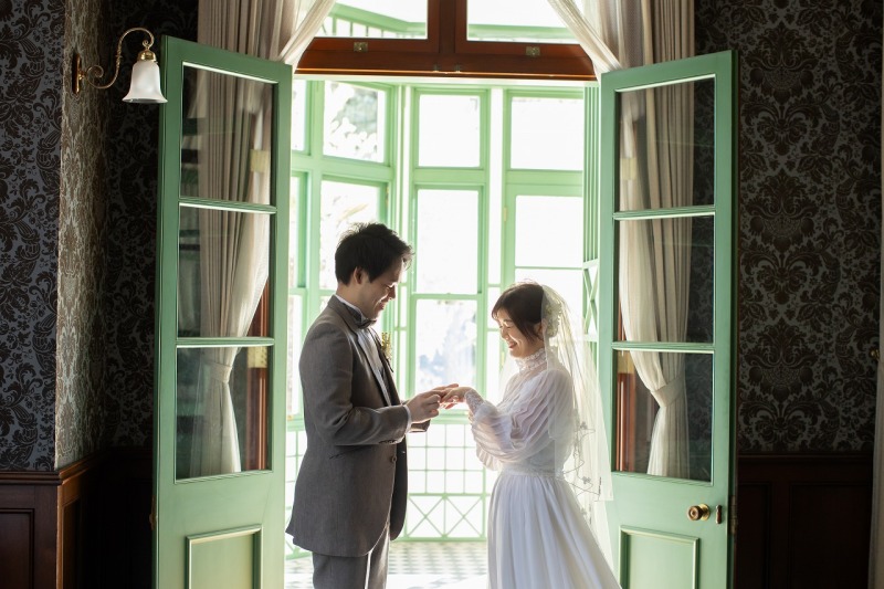 緑の扉枠もかわいすぎる!