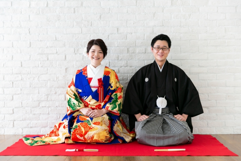 2着目は青色の色打掛