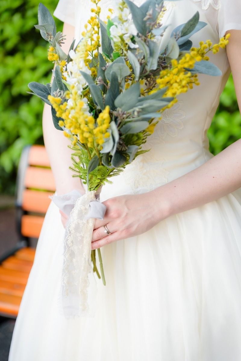 ミモザのブーケもぴったり