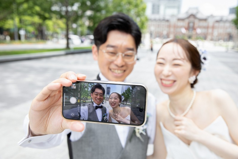 そのまま東京駅へ移動してロケーションフォトも!