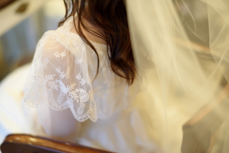 袖もとのレースも素敵です。