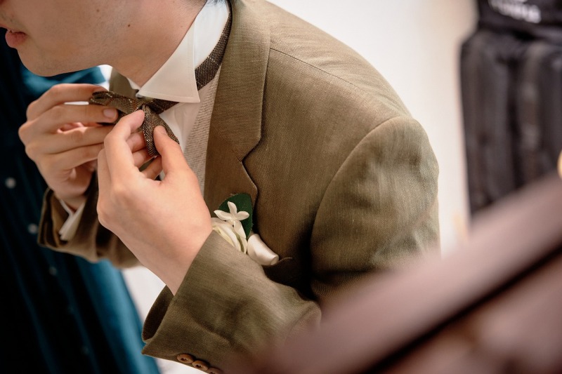 タキシードも洋館にぴったり!