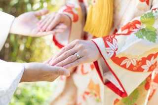 嬉しいご感想「二人のカット、ソロカット、小物の写真、どれも素敵でびっくりです！」