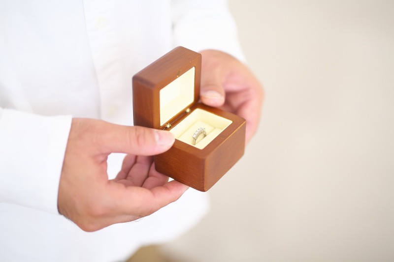 結婚指輪も持ってきてくださいました