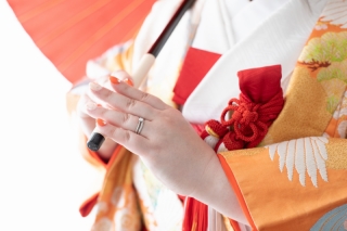 ポーズの指示がわかりやすく緊張が早い段階でほぐれ、楽しく撮影ができました。