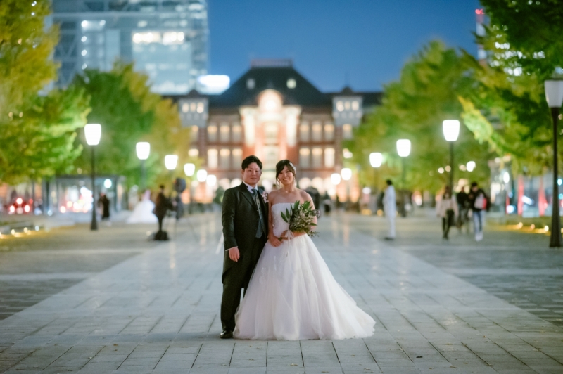 ライトアップされた東京駅