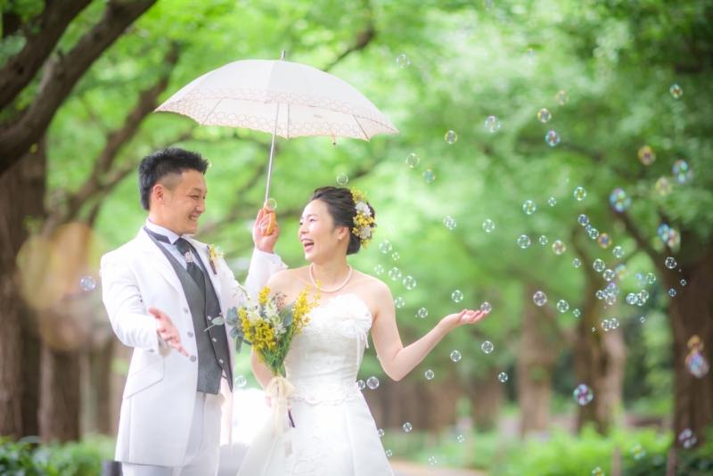 洋装でもロケーション撮影へ!