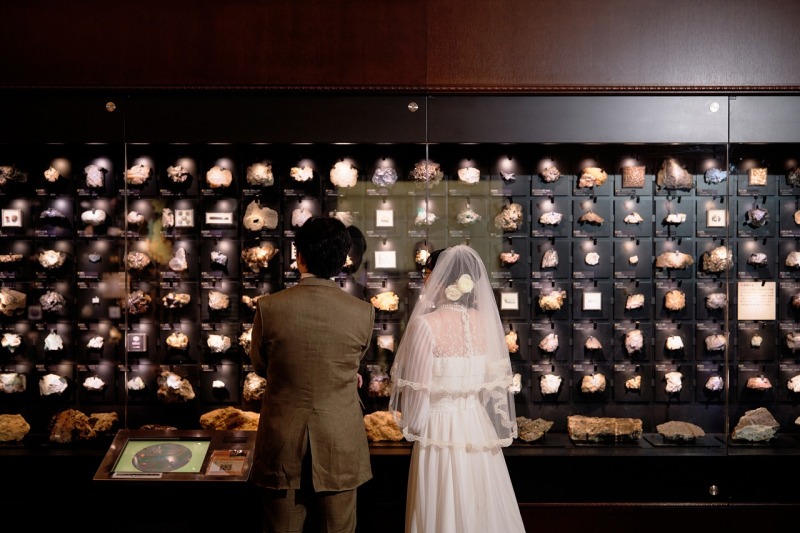 お二人の好きな鉱石の前で