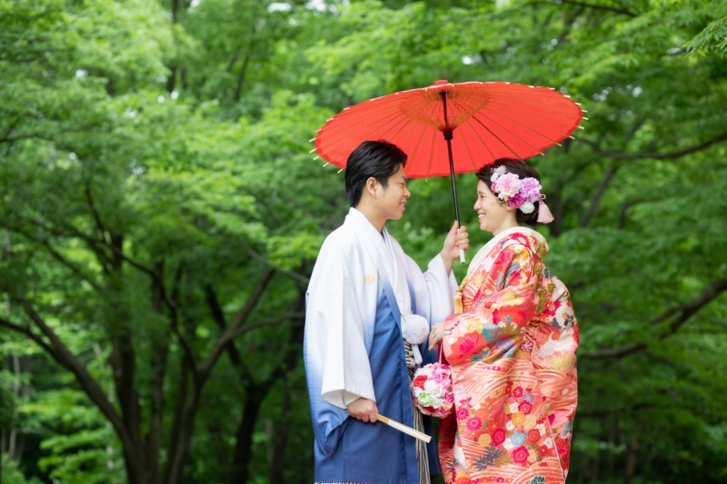 新緑の中にお着物が映えます