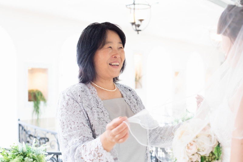 お母様のベールダウンシーン