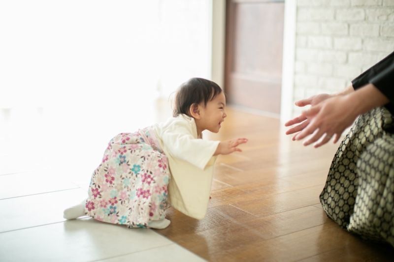 ハイハイ上手～！