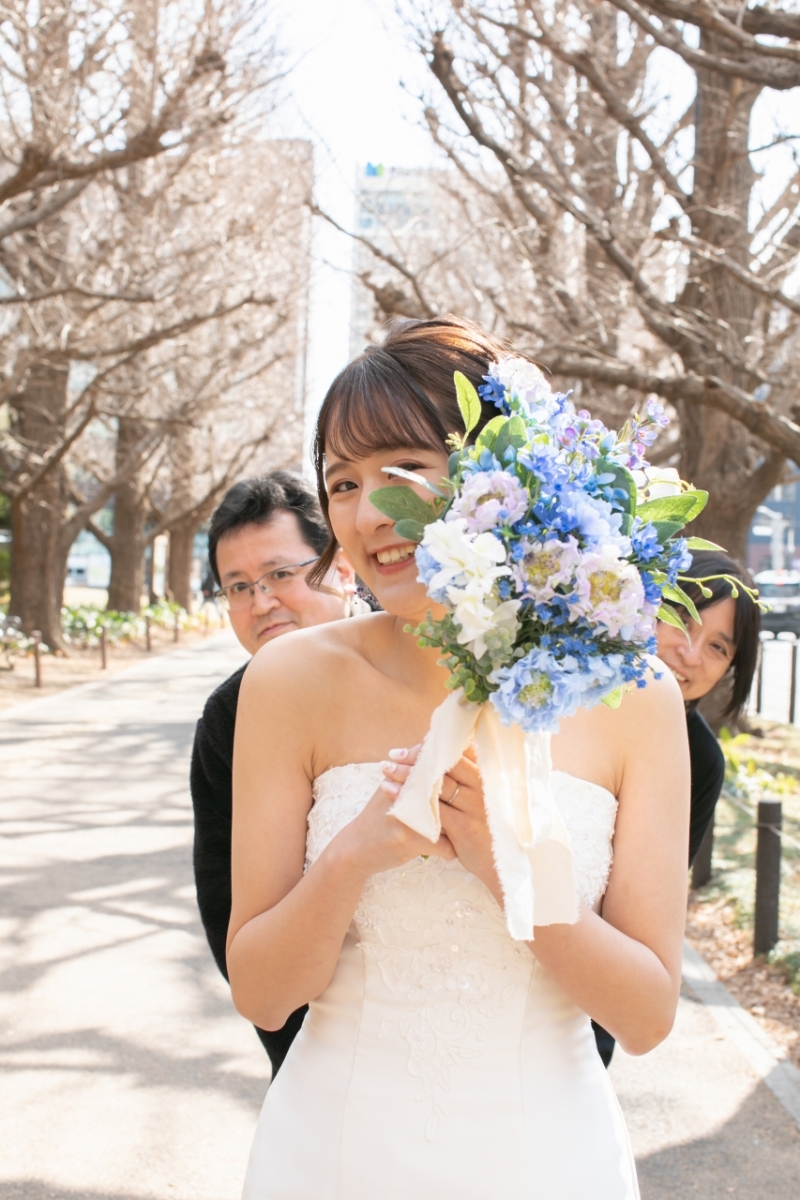 花嫁様の後ろから・・・