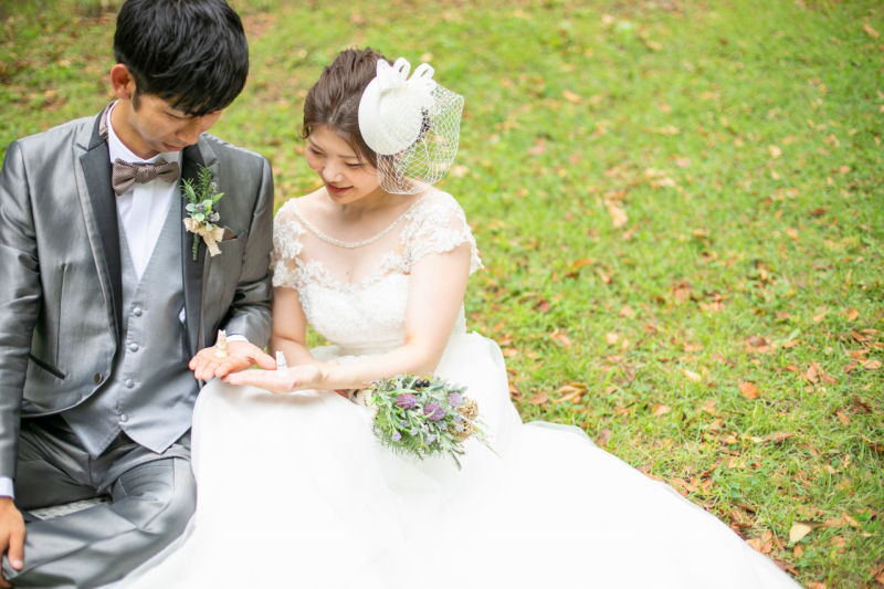 リングピローをもってパチリ