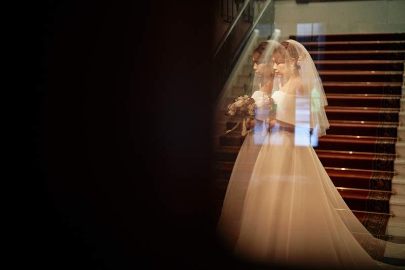 ガラス越しの花嫁様