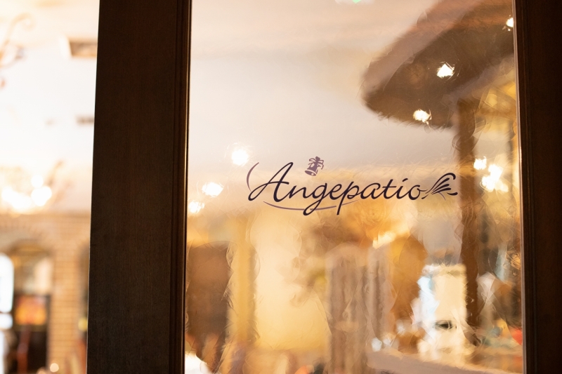 ヴィンテージドレスにぴったりのチャペル