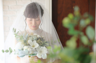 家族みんなでわいわいと結婚式とはまた違った思い出を作ることができました。 