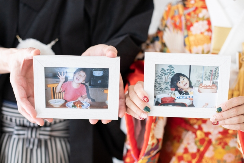 小さなころのお写真とともに