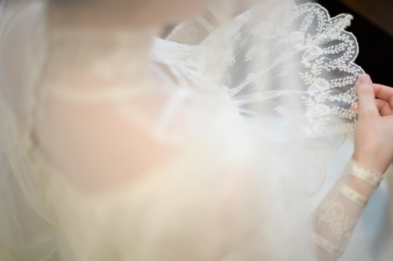 ドレスのメンテナンスや新作入荷もぬかりなく