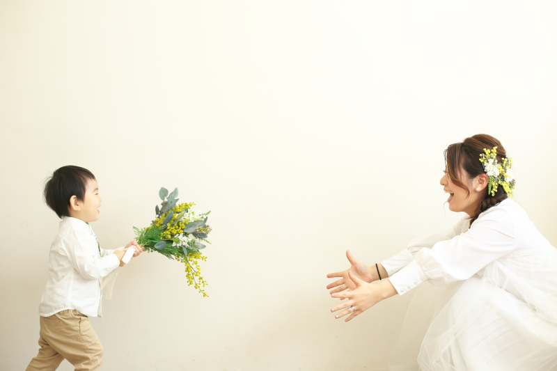 【私服でカジュアルにお洒落なエンゲージメントフォトが撮れる!】STUDIO撮ろうよ エンゲージメントプラン