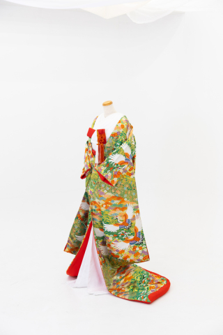 210 みどり 飛翔 刺繍