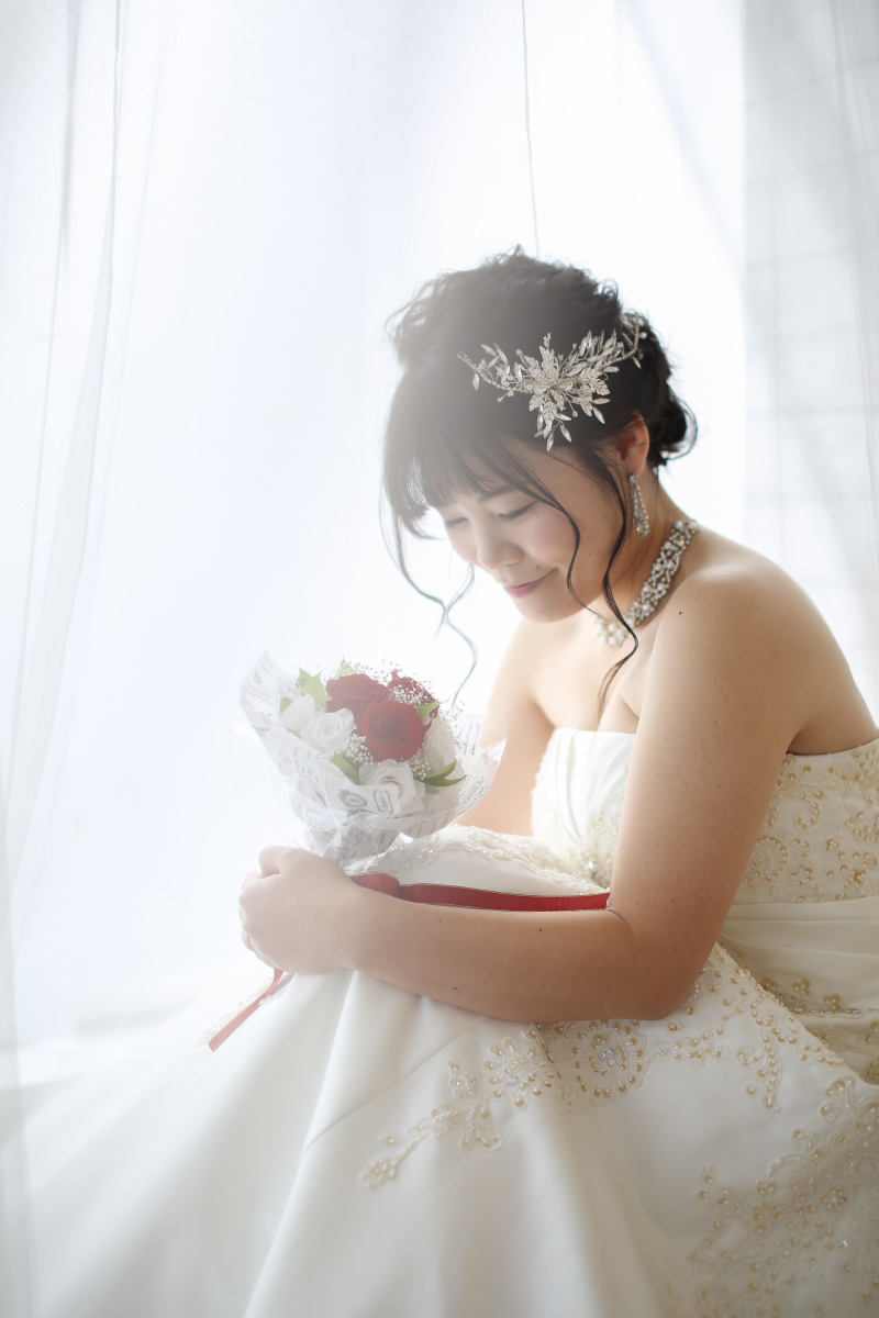 レースのカーテン越しに♪