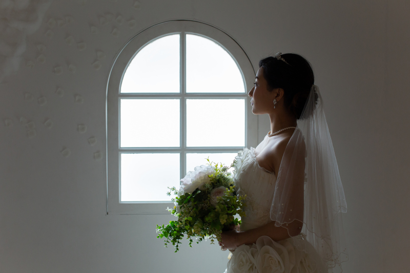 横からのカットも