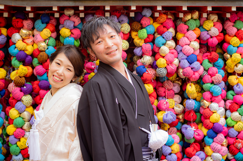 八坂の塔の前で和装ロケーション