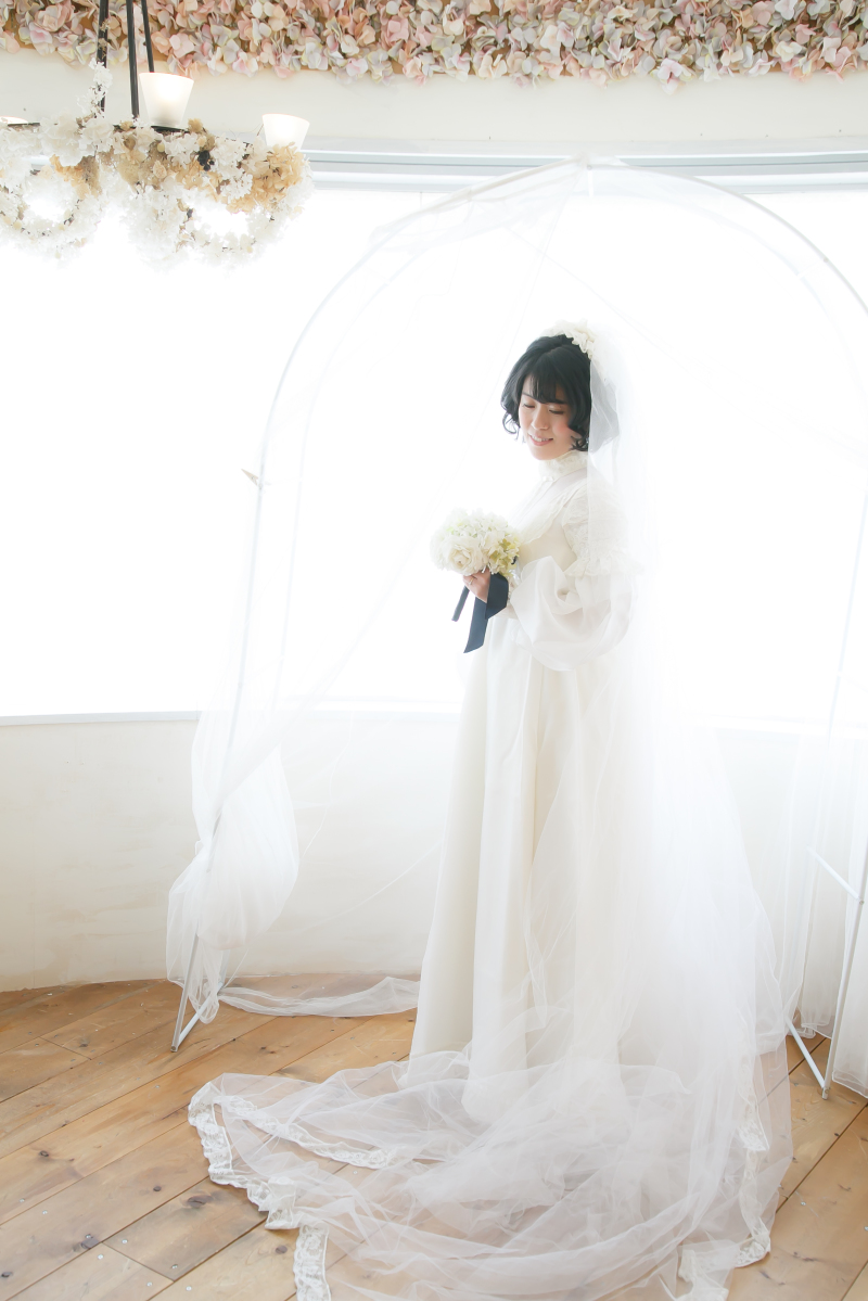 お母様のドレスで