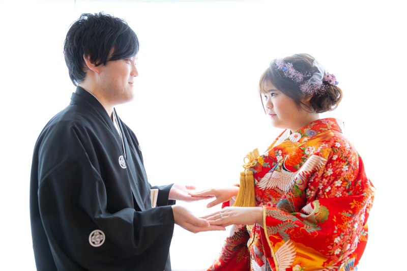 見つめ合うおふたり