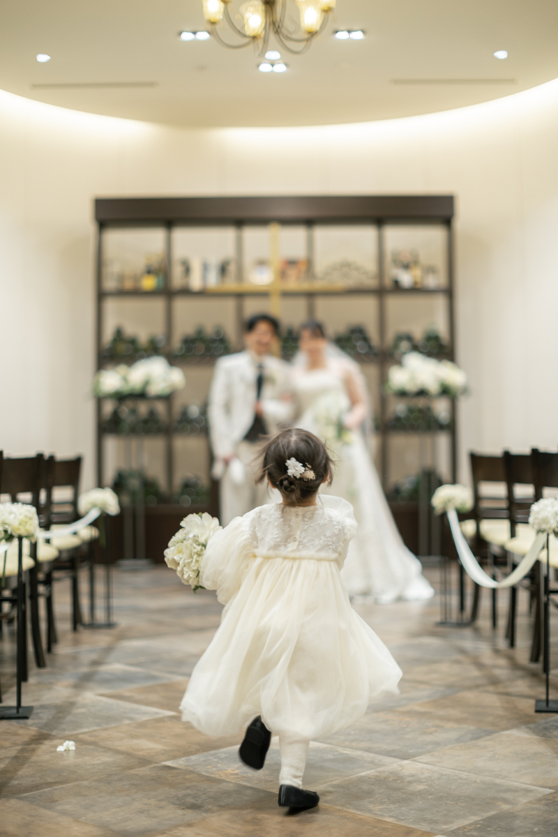 チャペルでフォトウエディング