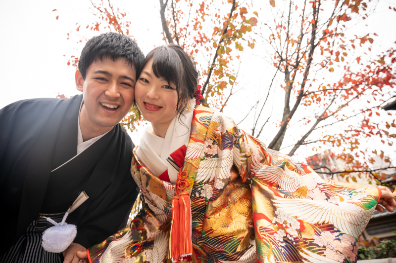 紅葉をバックに和装ロケーション♪