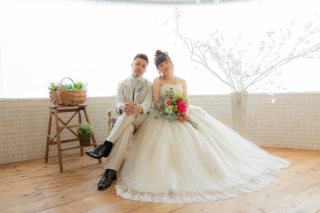 好きなものに囲まれた自由度の高いフォトウェディング
