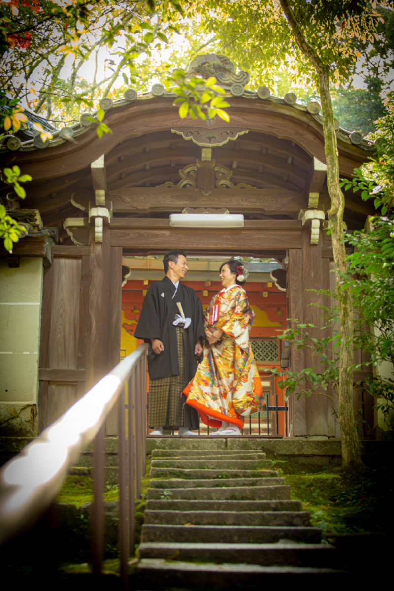 細くて長い階段