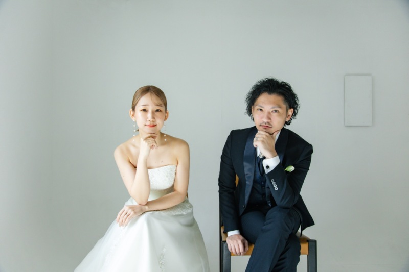 スタジオでつくる大人フォトウェディング
