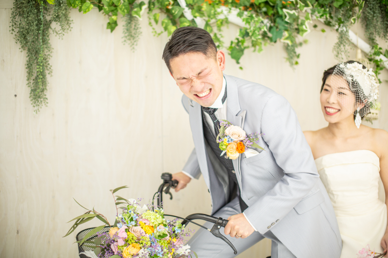 自転車漕いでます!