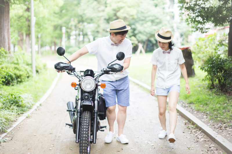 お二人のバイク登場!