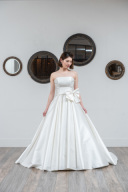 ウエディングドレス：A-12