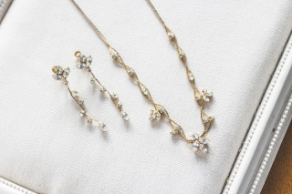 ネックレス：７　イヤリング：１４