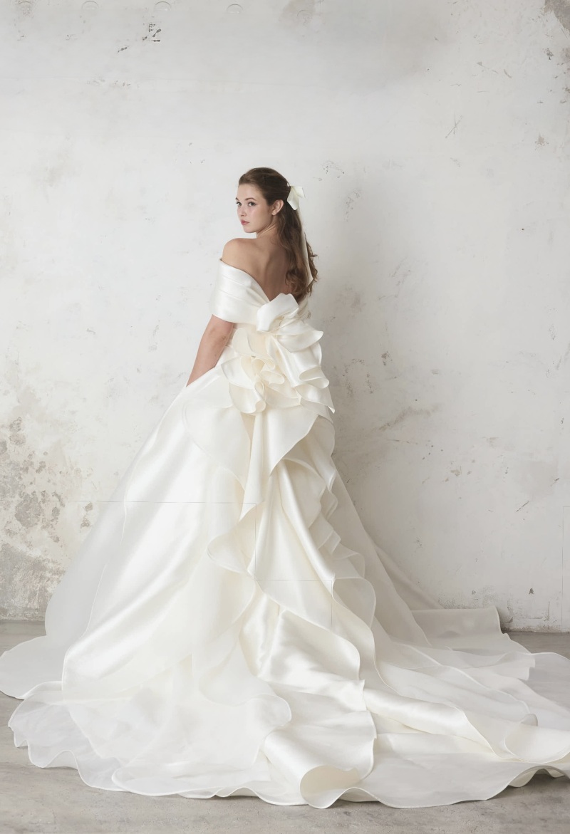 DS/Odette（提携先衣装店）